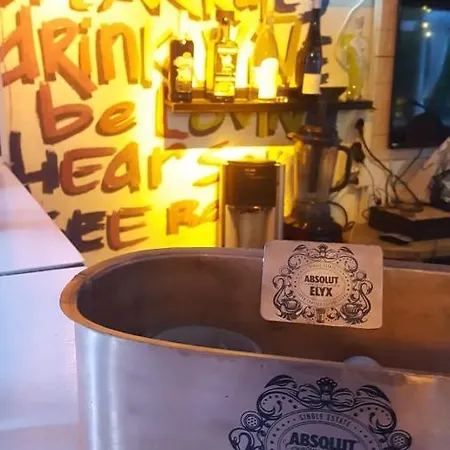 Fullmoon Room's Cesme